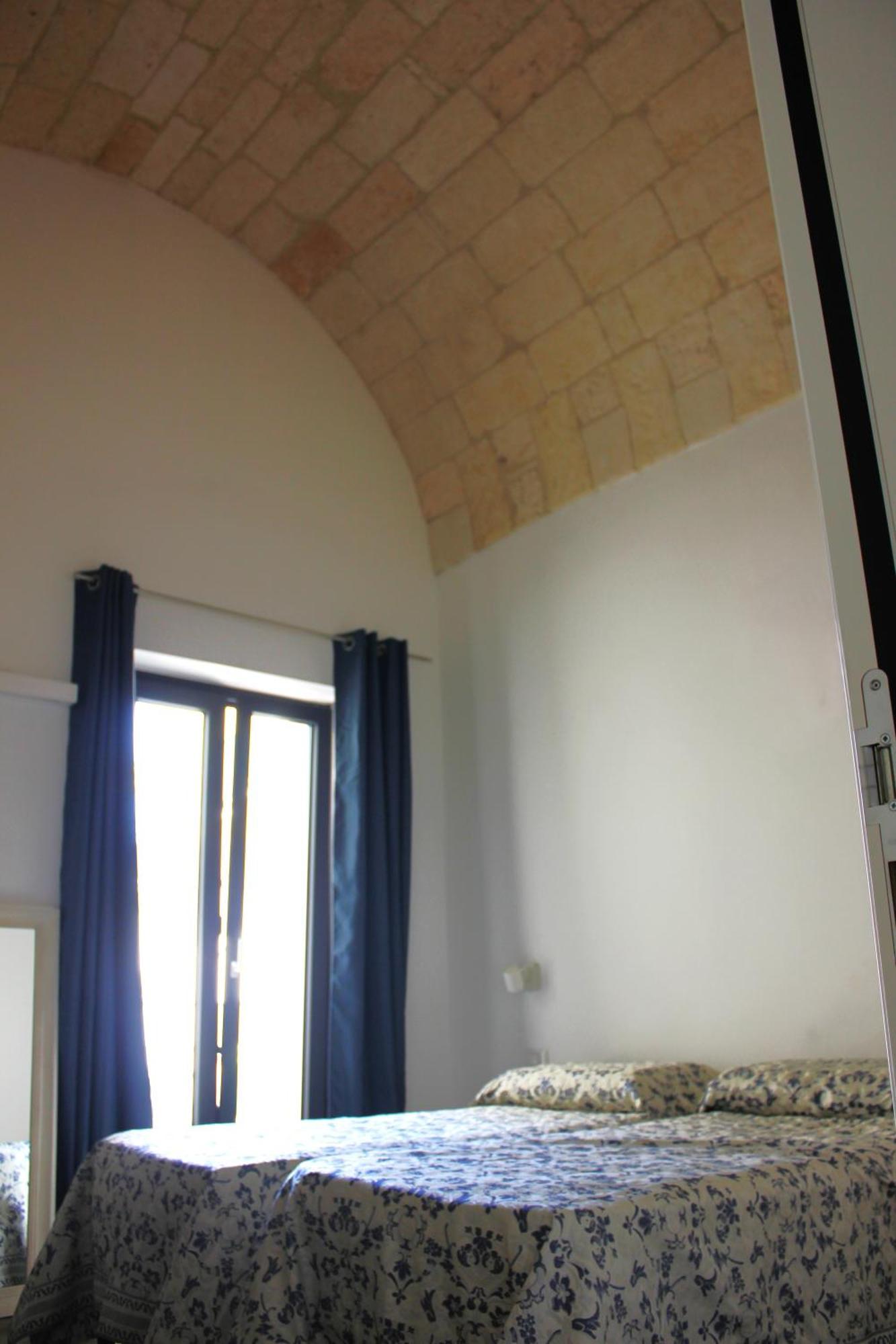 B&B Iris Laterza Exterior foto